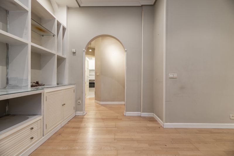 Built In Bookcase Installation in Fairfax, VA