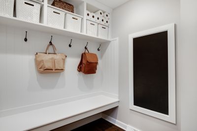 Save Time and Reduce Stress with Mudroom Organization!